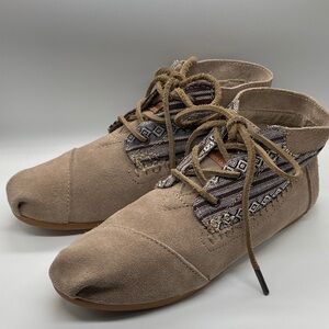 Toms Tan Suede Booties